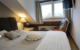 Chez Monsieur Bed And Breakfast