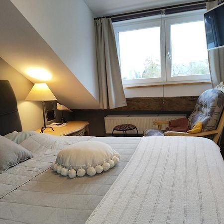 Chez Monsieur Bed and Breakfast Florenville Buitenkant foto